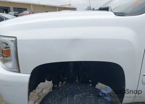 2011 Chevrolet Silverado 1500 Lt из США, поврежденный, VIN 3GCPCSE05BG149044